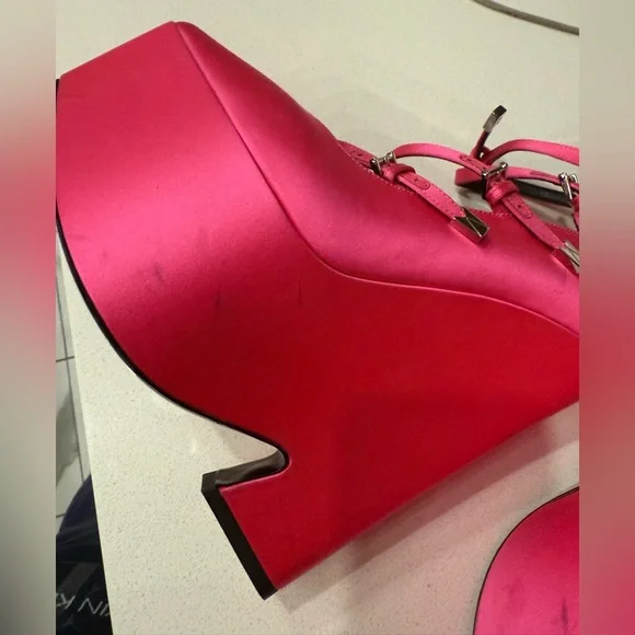 Versace tempest platforms - Picture 4 of 9